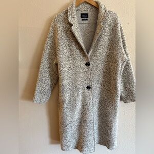 Zara women’s cream & gray wool blend coat size L